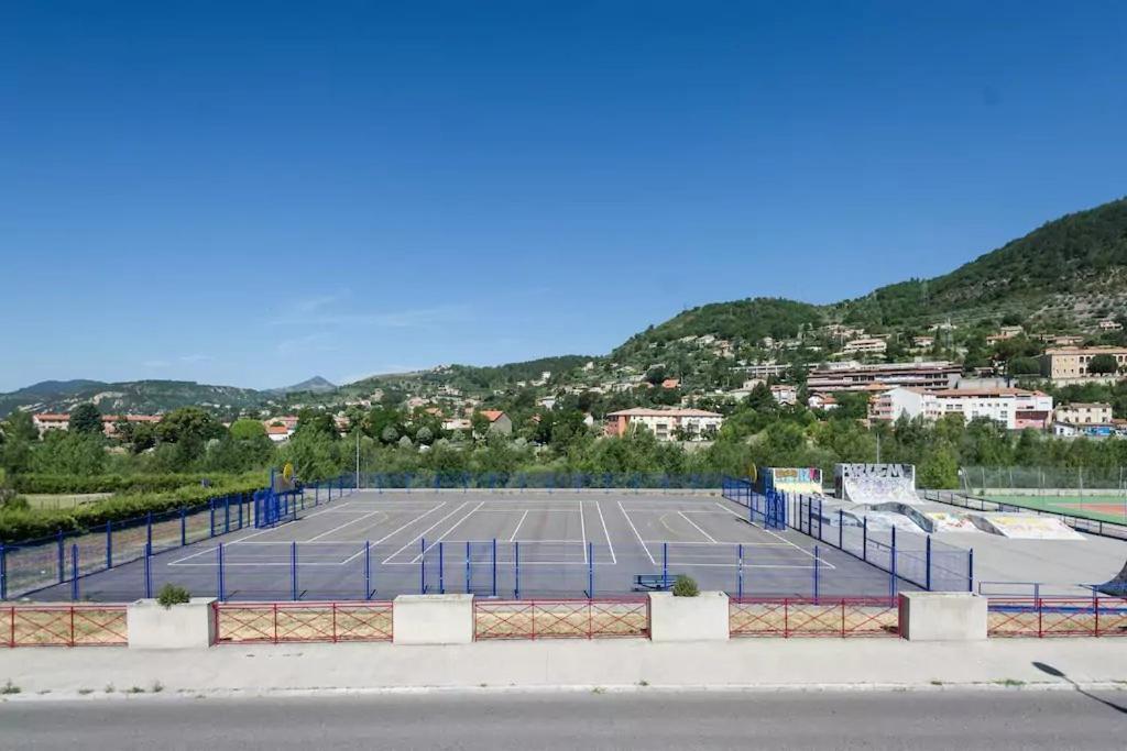 Alexandra Apartments Digne-les-Bains Dış mekan fotoğraf